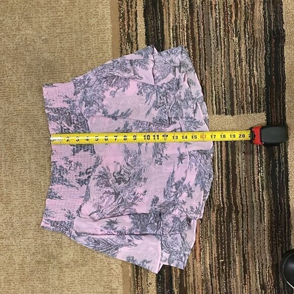 Urban Outfitters Lilac Mini Skirt NWOT - Picture 8 of 10